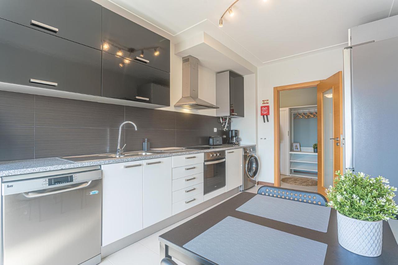 Apartamento T3 Mar Azul Apartment Назаре Екстериор снимка